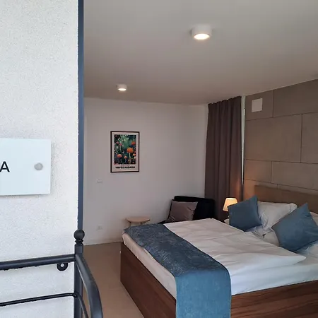 Frühstückspension Falesia 4*